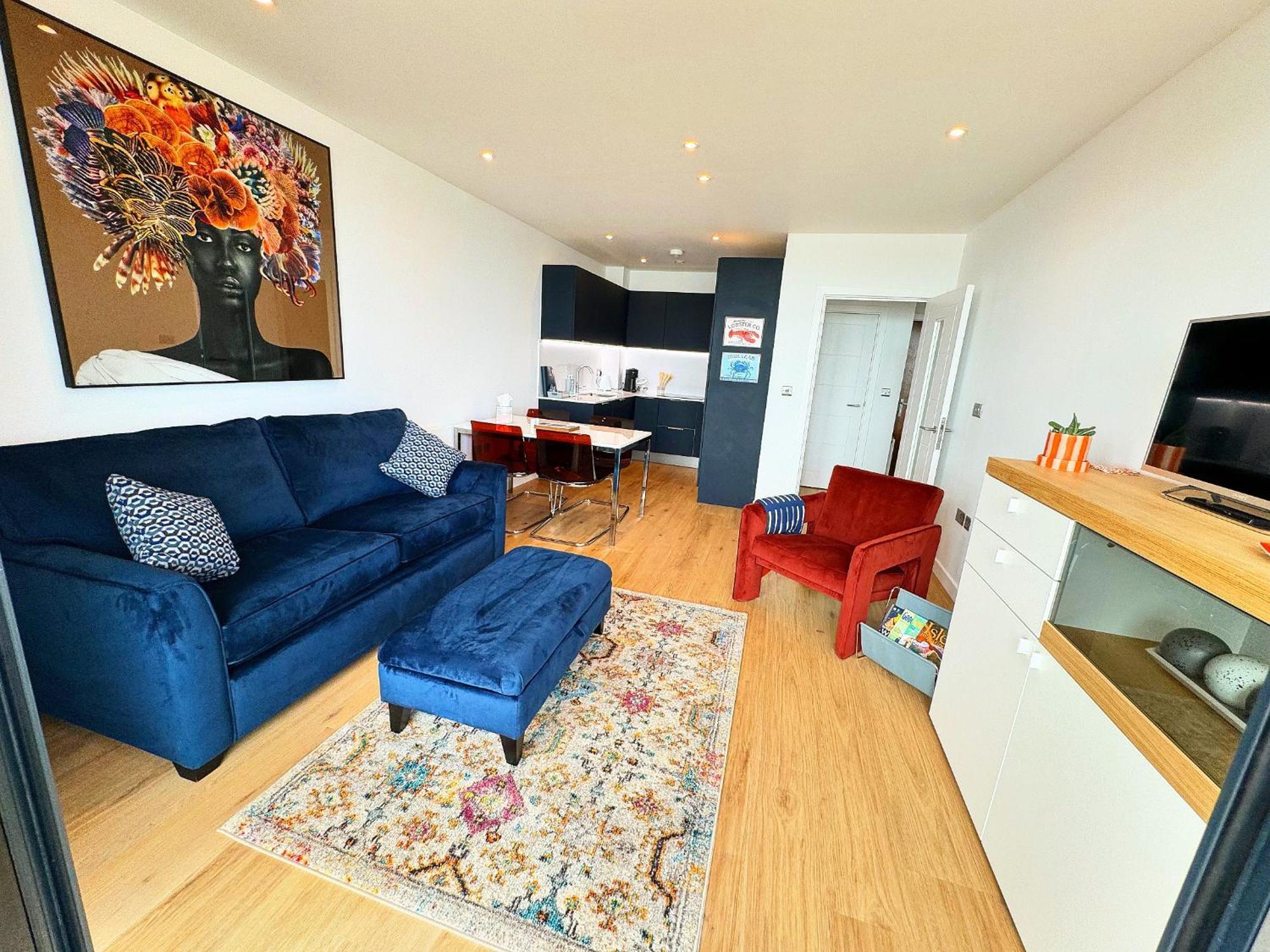 Stunning Beach Front Apartment With Sea Views, Free Parking & Balcony Ramsgate Eksteriør billede